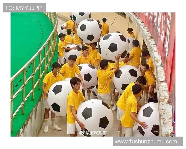 重庆足球队实力飙升创历史新高引发球迷热议与期待